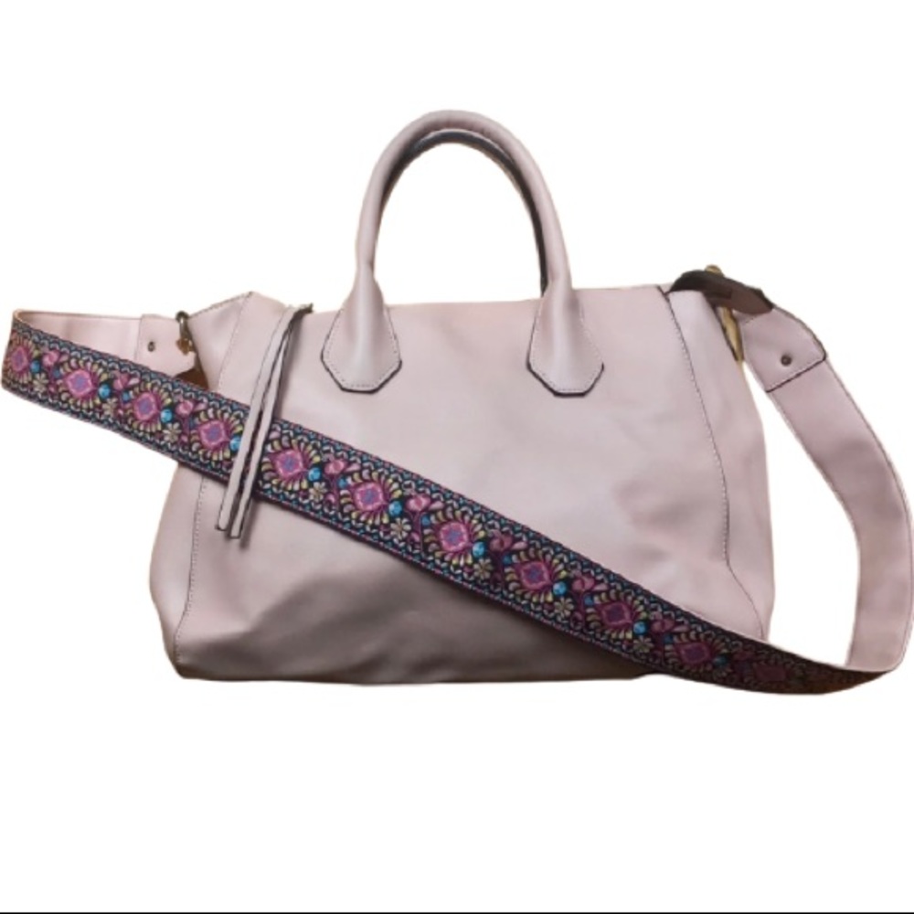 🎉HP🎉 Just Fab Purse